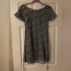 Floral mini dress 100% rayon